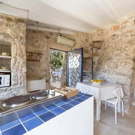 Trulli Le Scalelle Prázdninový dům *